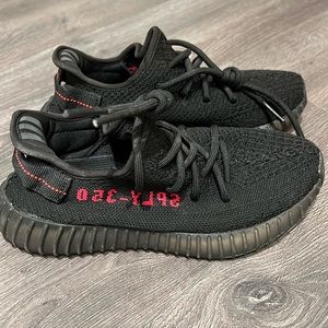 YEEZY BOOST 350 V2 size 5 mens